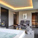 Hotel The Europe & Fossa