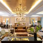 The Europe & Hotel Fossa