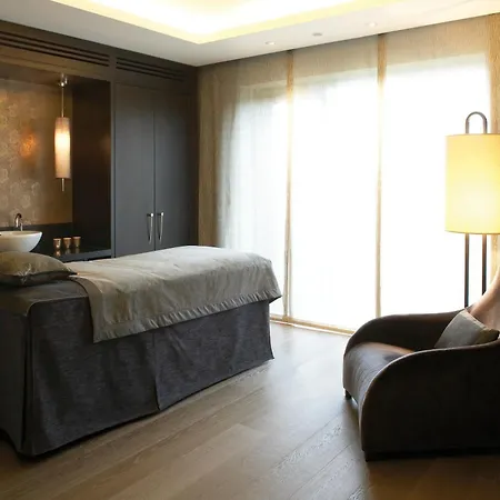 The Europe & Hotel Fossa