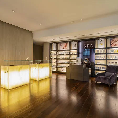 The Europe & 5* Fossa