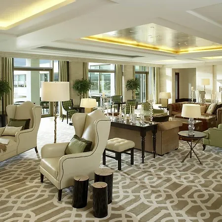 The Europe & Hotel