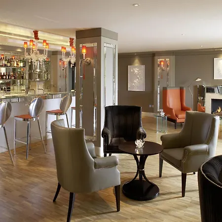 The Europe & 5* Fossa