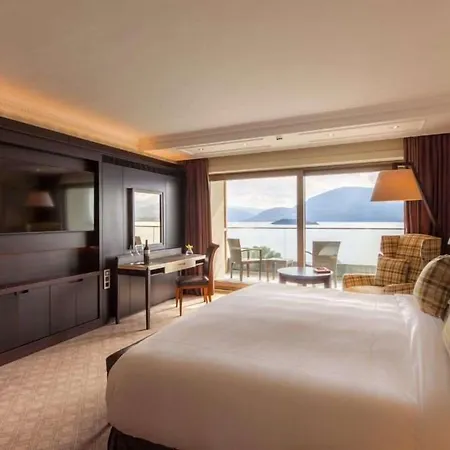 The Europe & Hotel