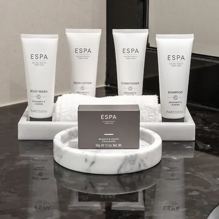 ومنتجع The Europe فندق Fossa