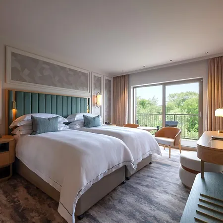 Hotel The Europe &