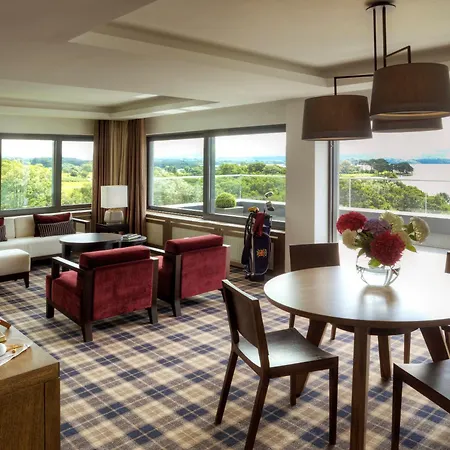 Отель The Europe &