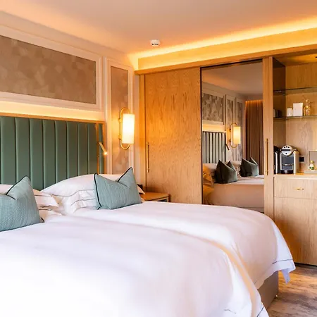 The Europe & Hotel 5*