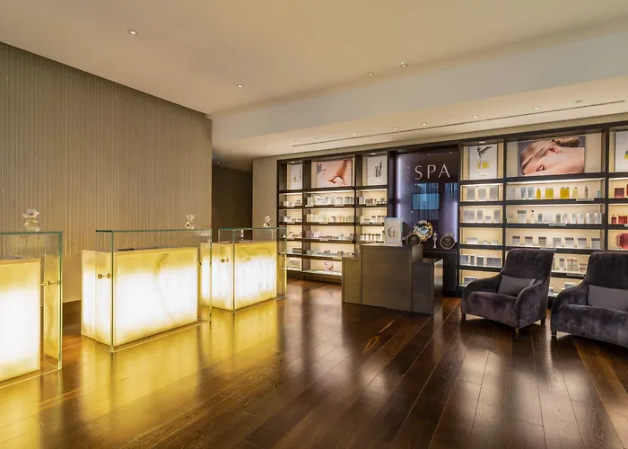 The Europe & 5* Fossa