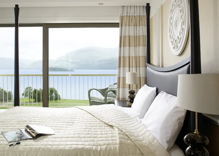 Отель The Europe & Fossa