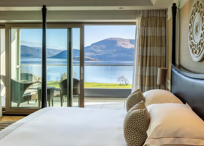 The Europe & Отель Fossa