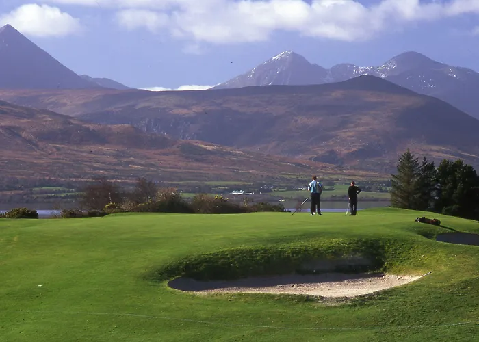 The Europe & 5* Fossa