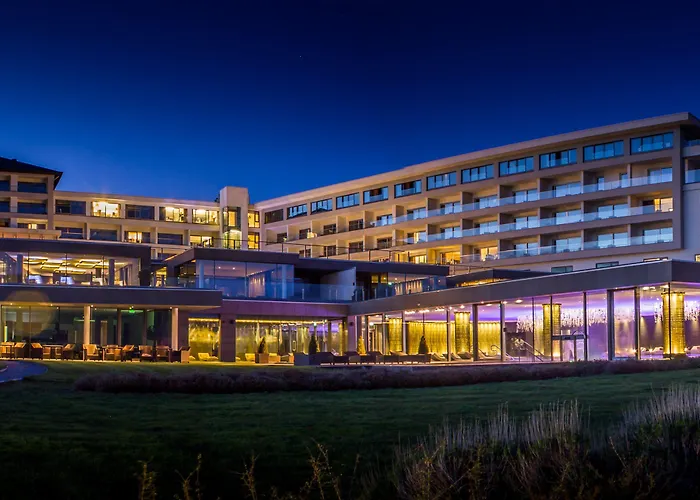 The Europe & Отель