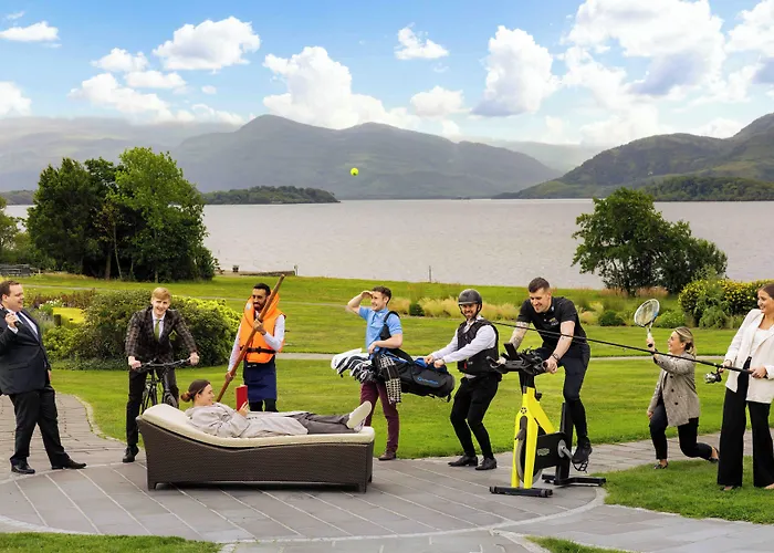 The Europe & Отель